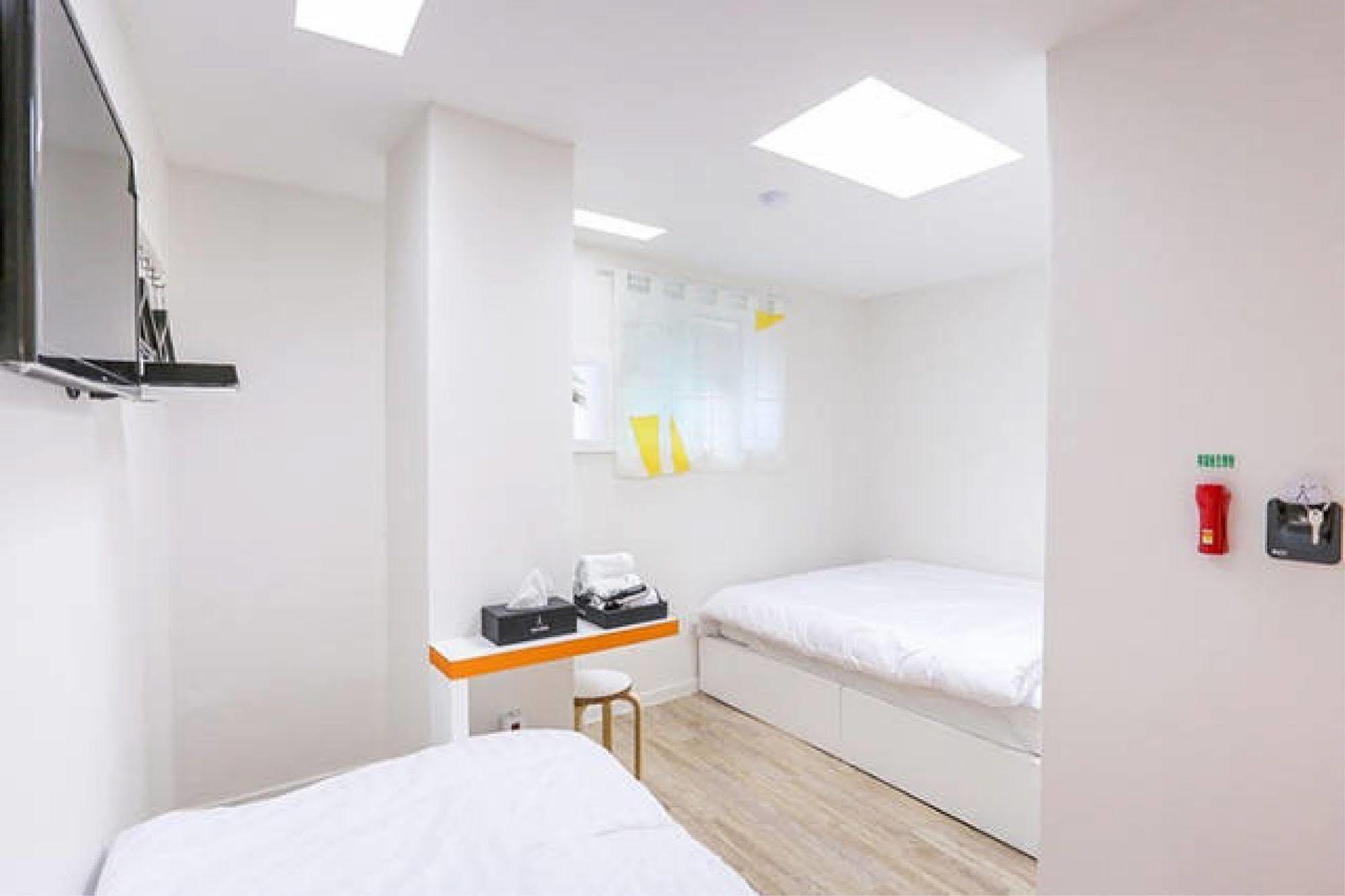 Starhostel Dongdaemun Suite Seul Exterior foto