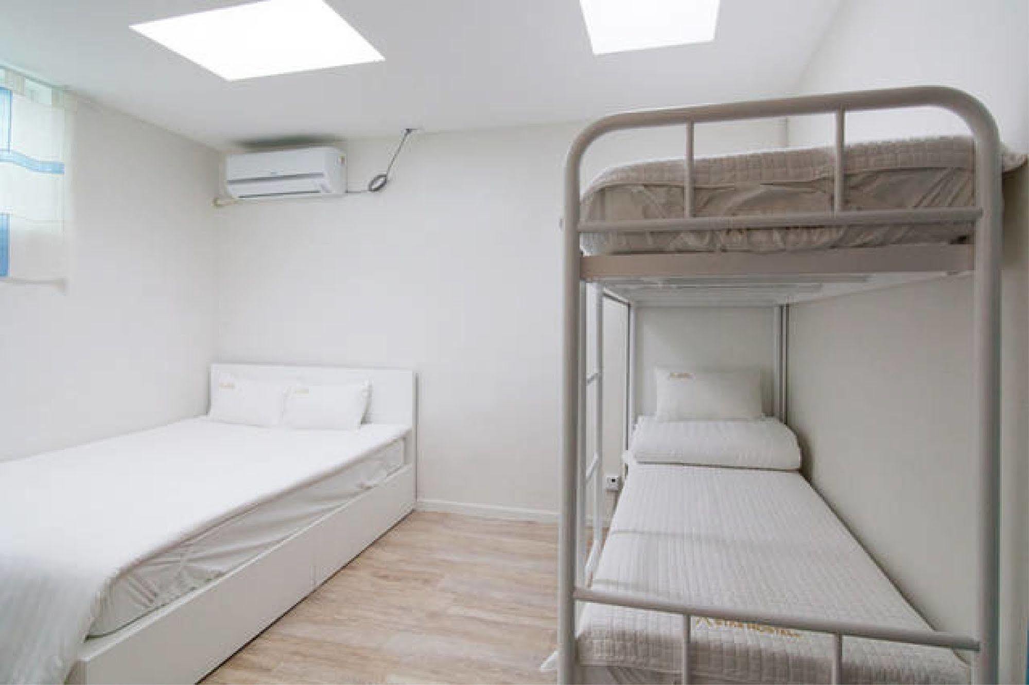 Starhostel Dongdaemun Suite Seul Exterior foto